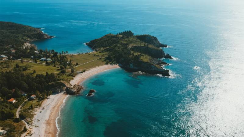 碧海蓝天海岸线图片