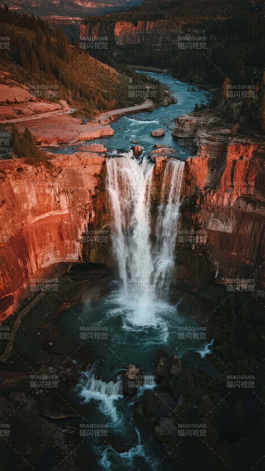 壮丽瀑布峡谷风光图片