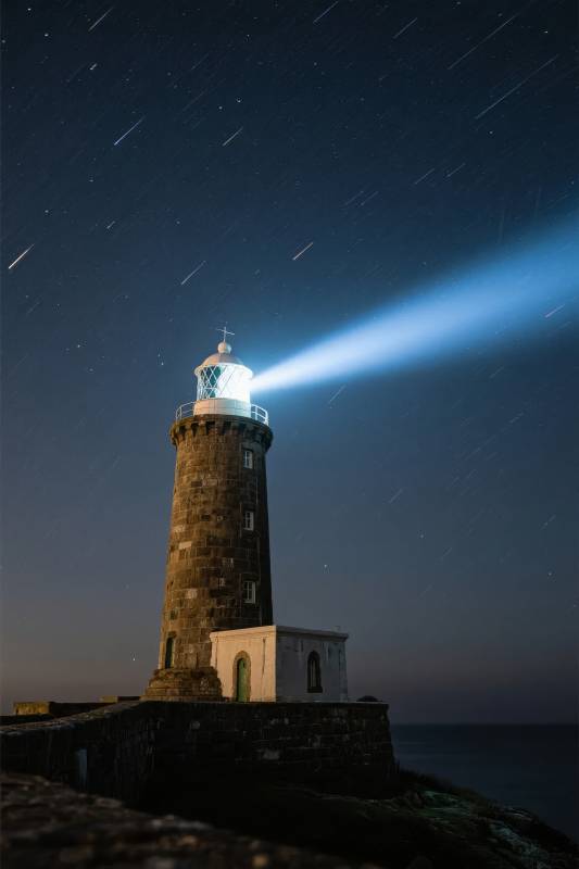 灯塔夜光星辰图片