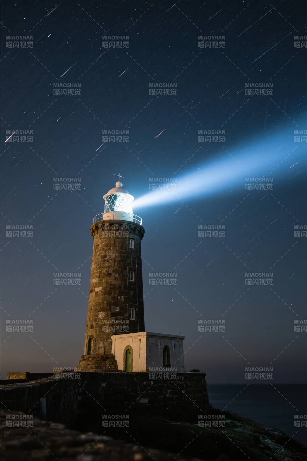 灯塔夜光星辰图片