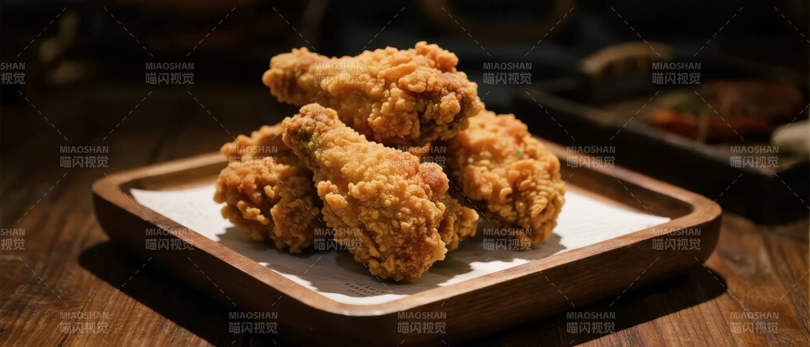 金黄酥脆炸鸡腿图片