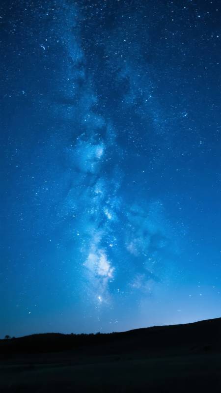 银河璀璨夜空图片