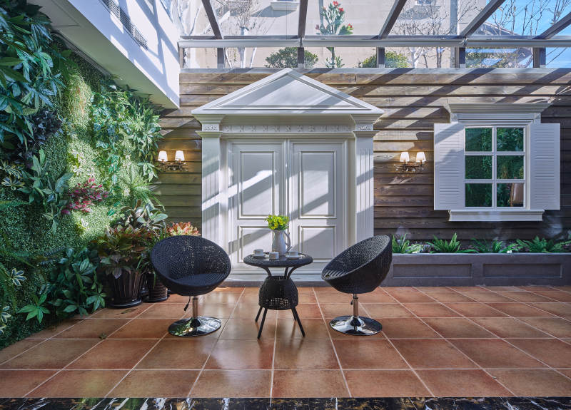 庭院休闲角落图片