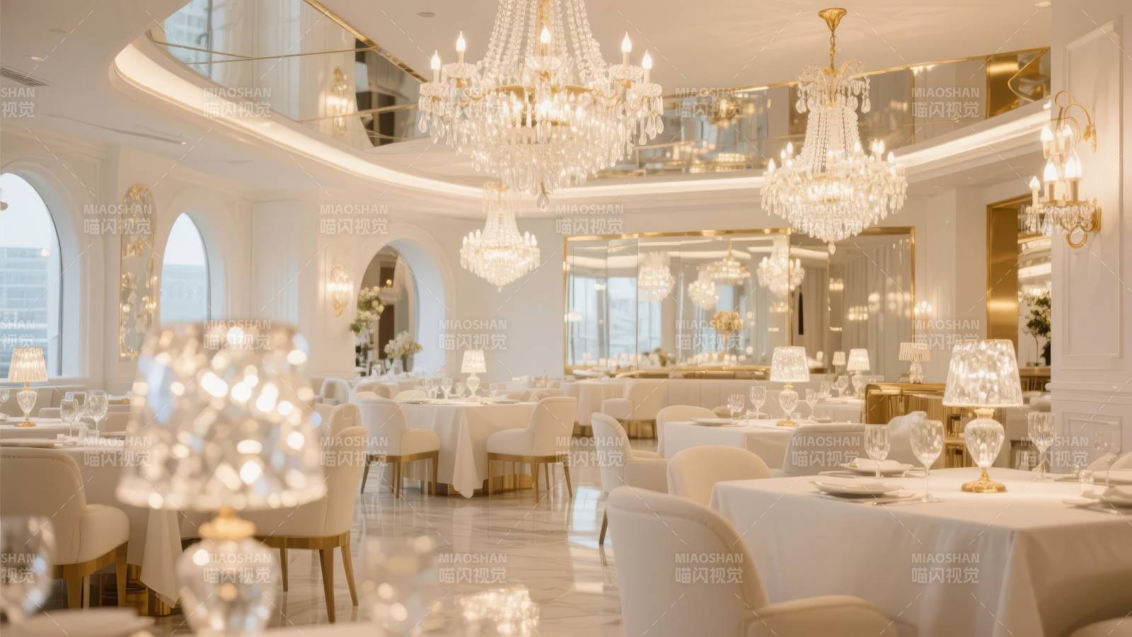 奢华餐厅 水晶璀璨图片
