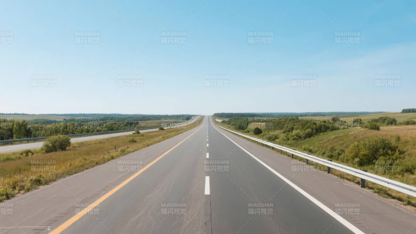 笔直公路延伸远方图片