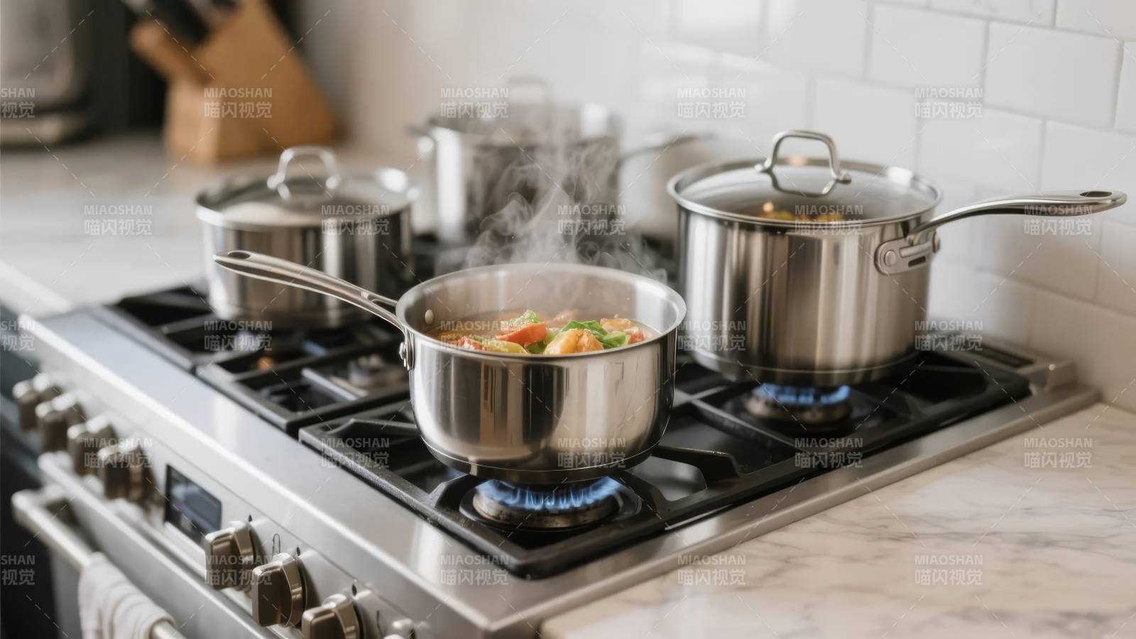 厨房炖煮美食图图片