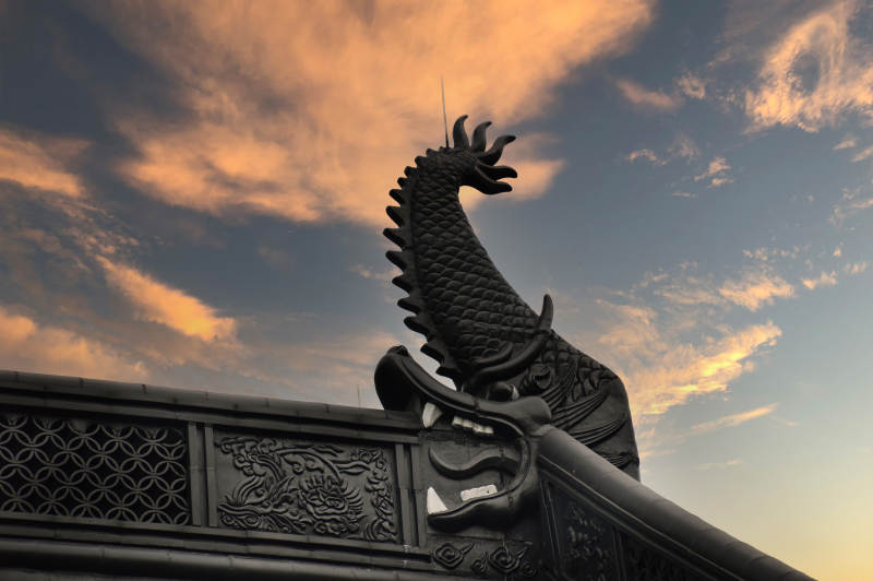 杭州灵隐寺屋檐图片