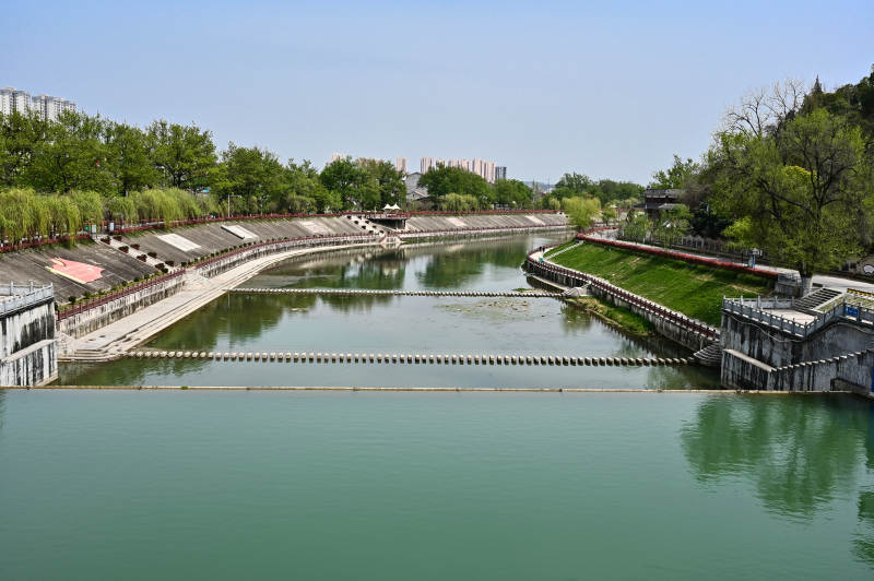 湖北南漳县水镜公园景观图片