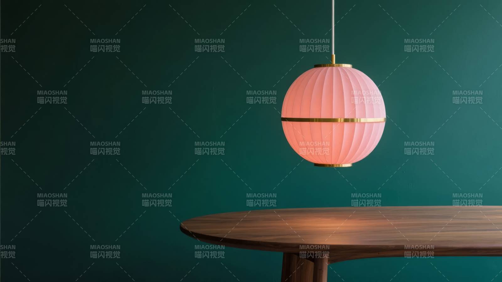 粉灯悬垂 静谧雅致图片