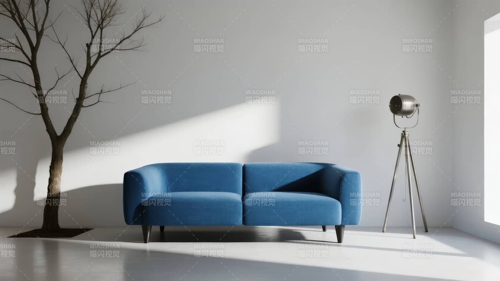 蓝沙发静谧空间图片