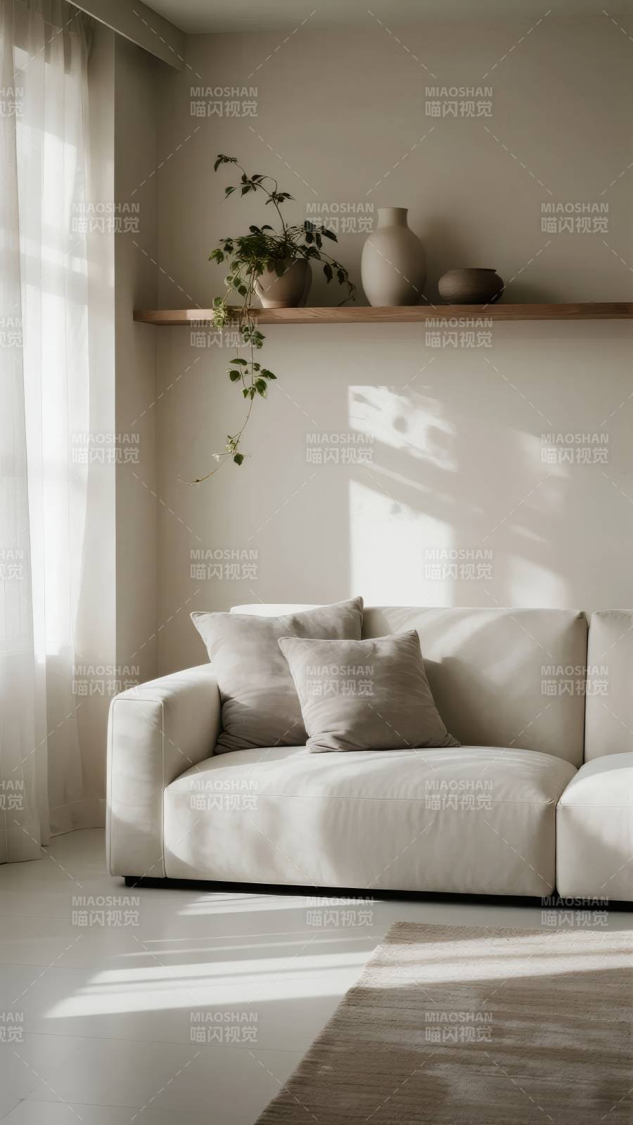 简约客厅光影静谧图片