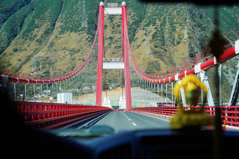 川藏第一桥图片