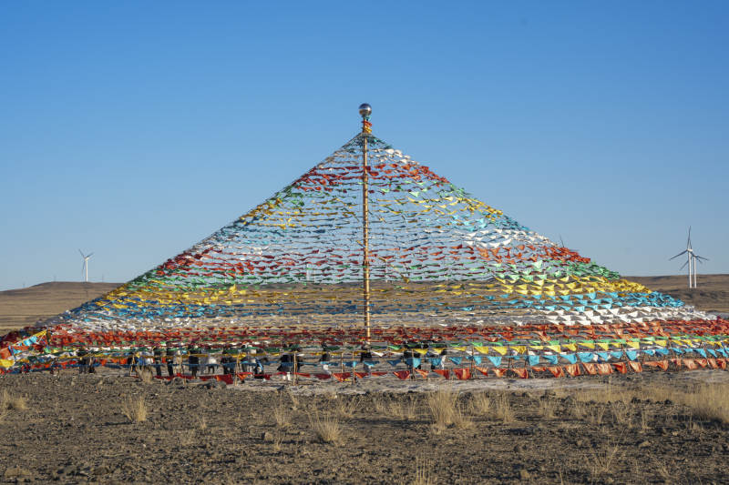 乌兰哈达大经幡图片