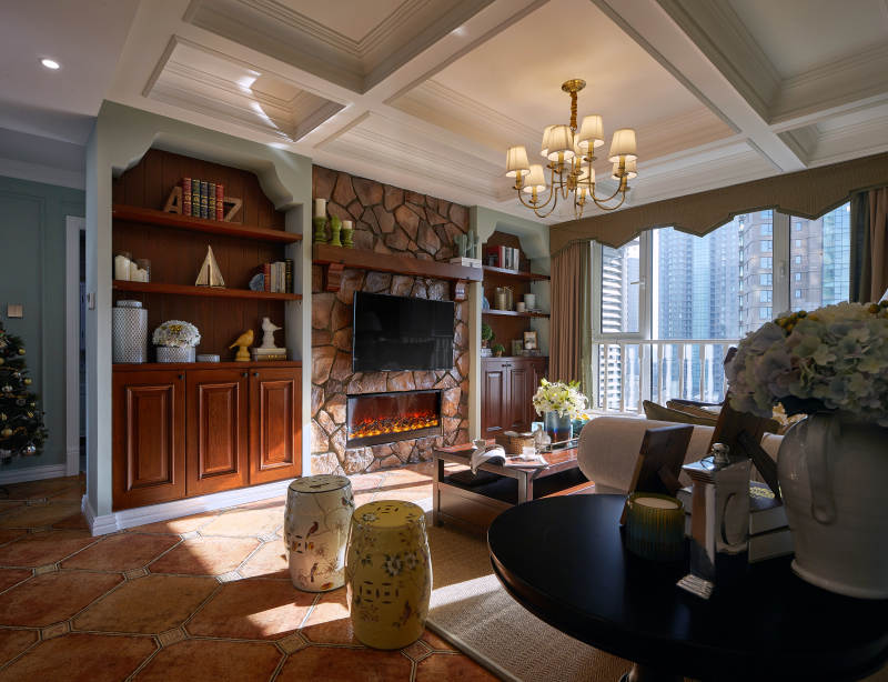 温馨客厅 壁炉暖意图片