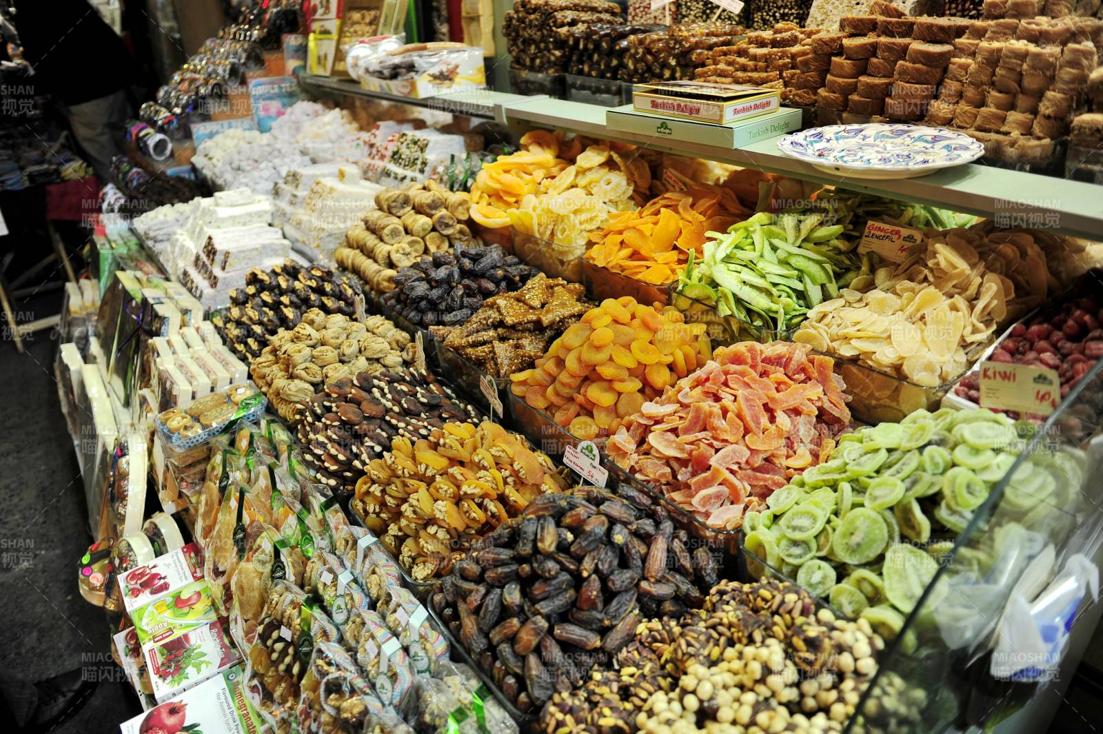 干果摊位琳琅满目图片