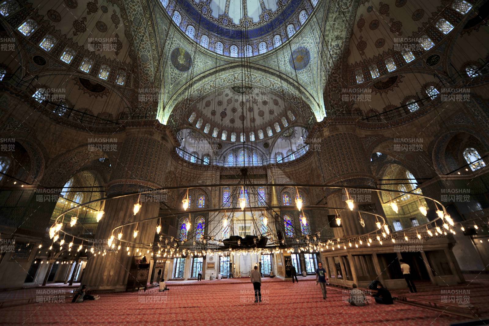 宏伟清真寺内部图片