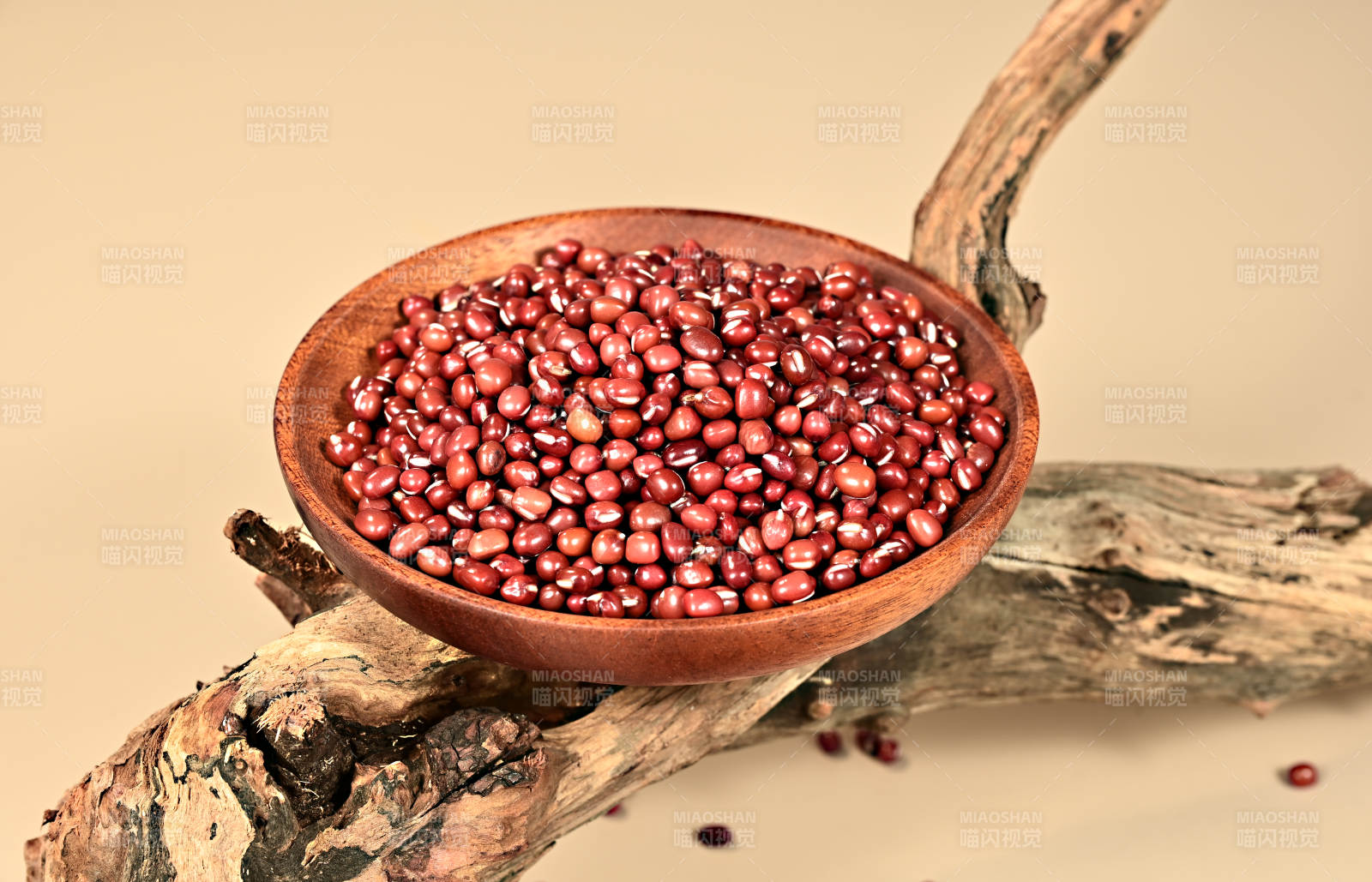 五谷杂粮有机红豆赤豆红小豆特写图片