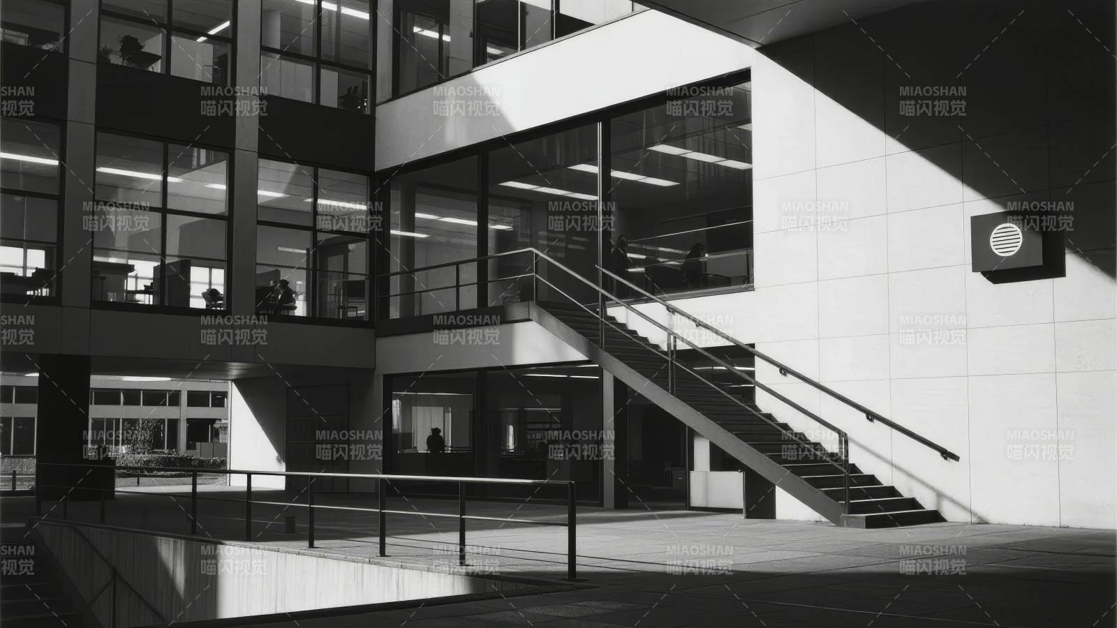 现代建筑楼梯间图片