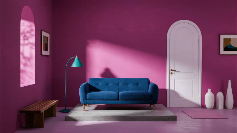 紫墙蓝沙发客厅图片