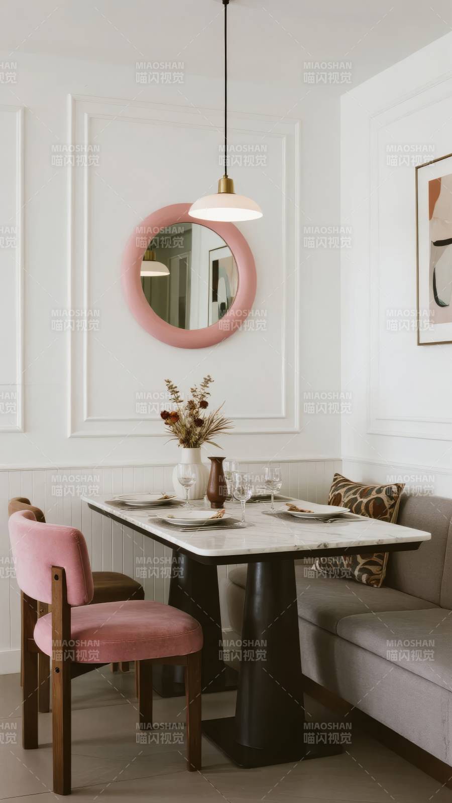 粉色餐桌角落图片