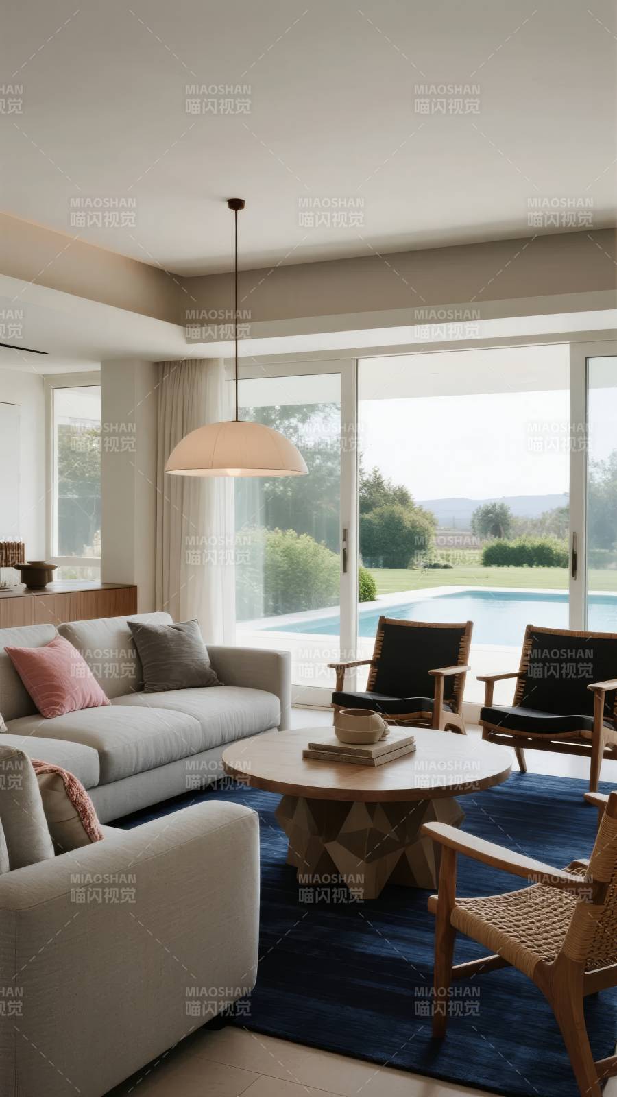 现代客厅 窗外泳池美景图片
