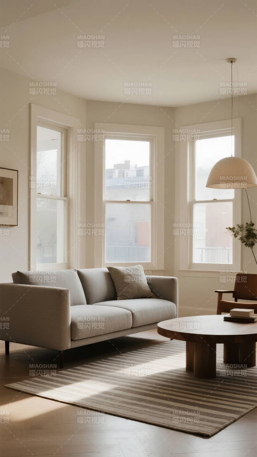 简约客厅 自然光满溢图片