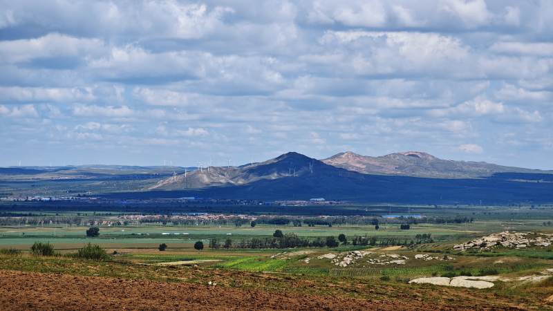 山野风光无限好图片