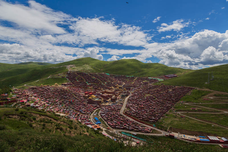 四川色达佛学院图片