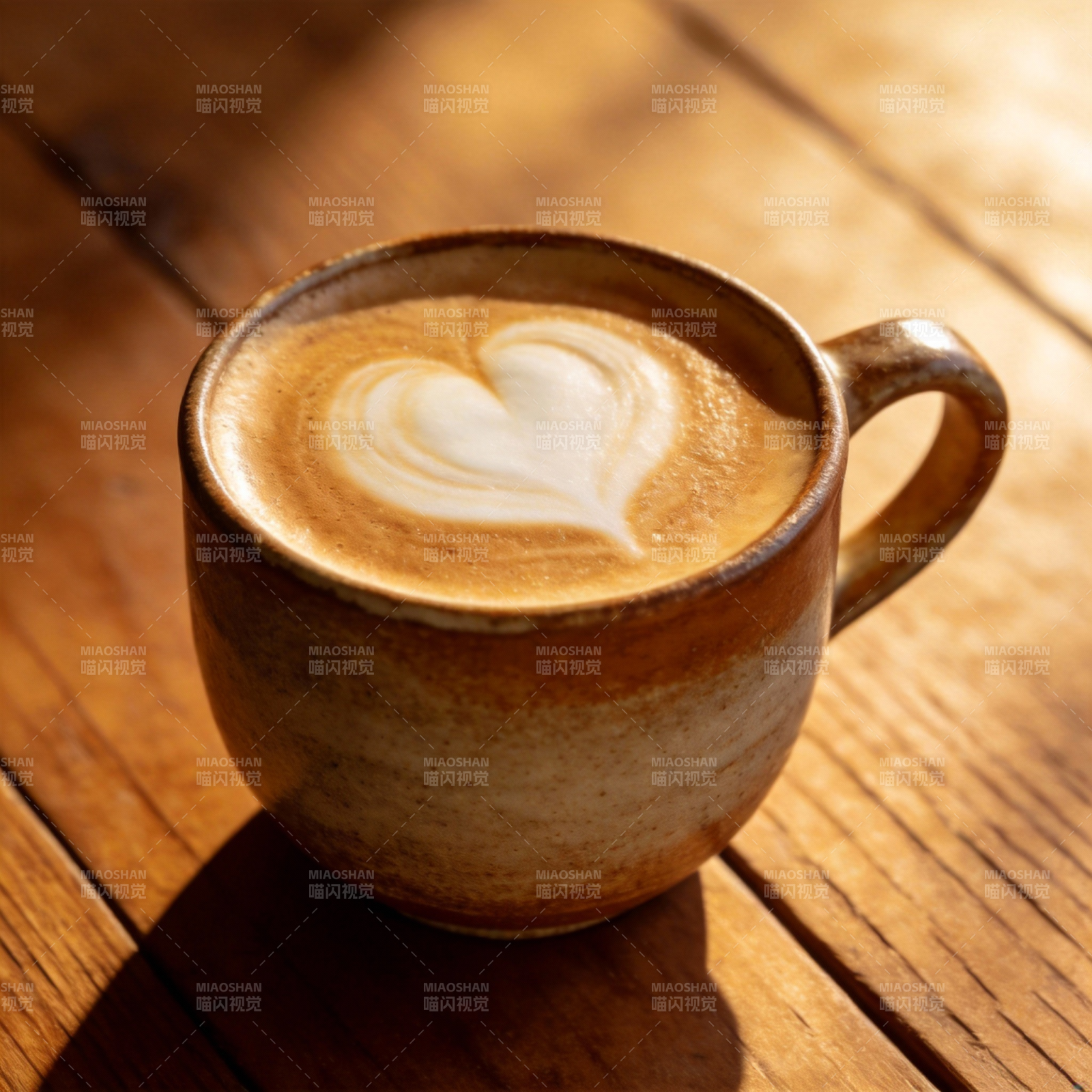 咖啡拉花心形图片