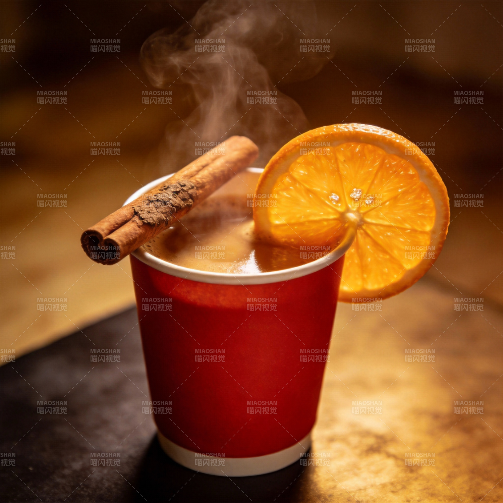 热红酒配橙片肉桂图片
