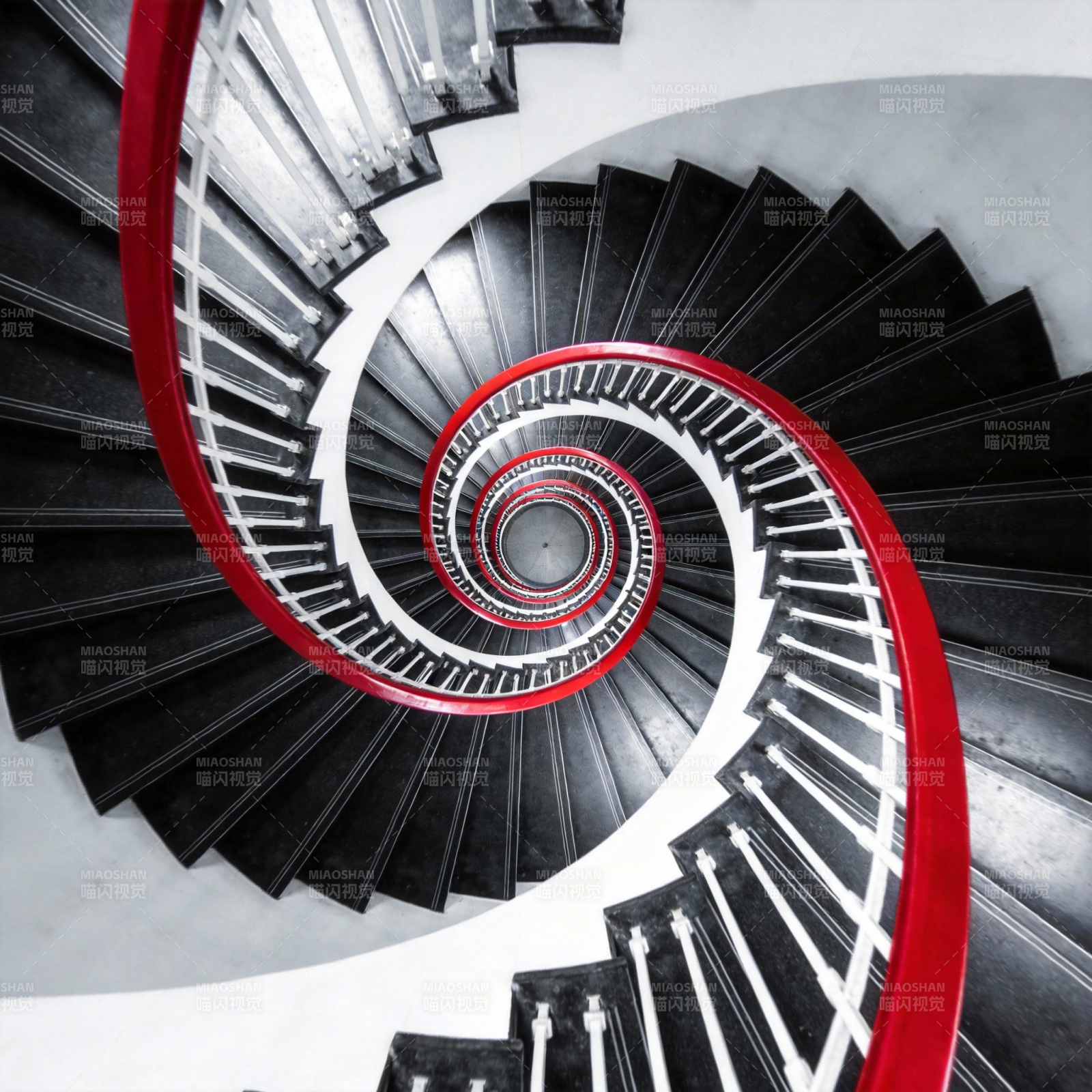 螺旋阶梯的视觉艺术图片