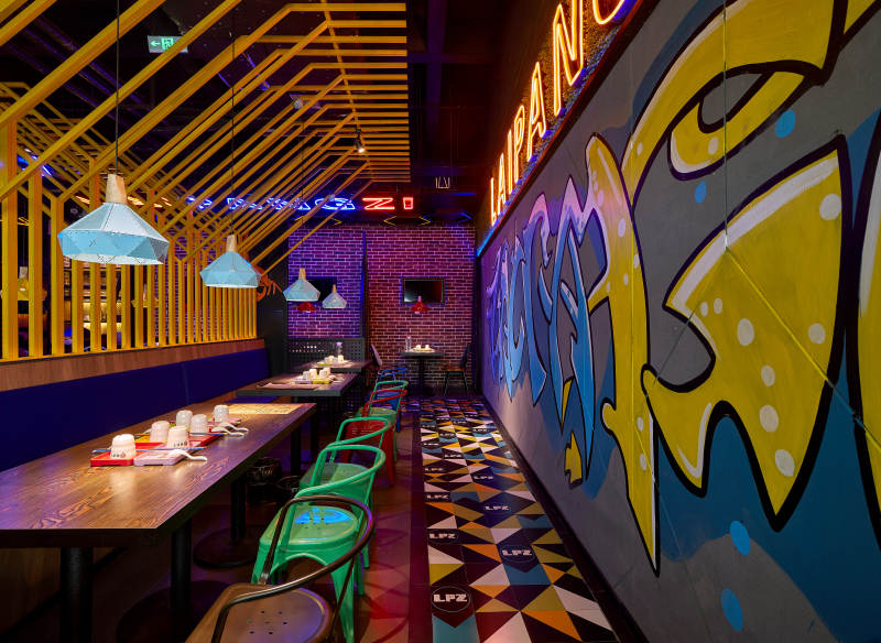 霓虹涂鸦餐厅图片