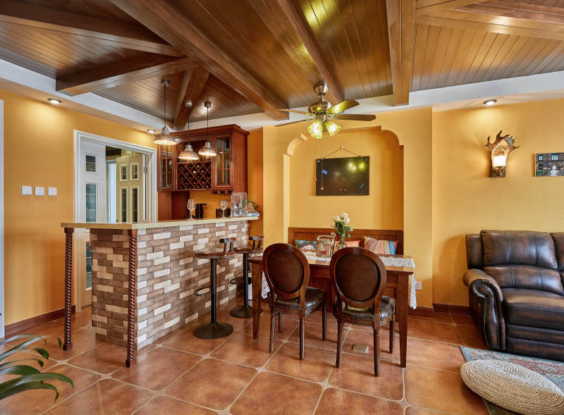 温馨家居客厅一角图片