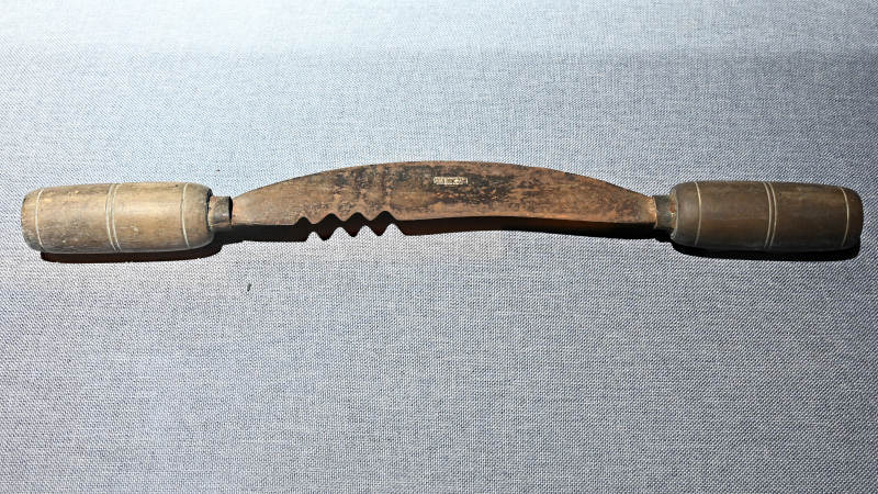 深圳客家民俗博物馆文物展品药刀图片