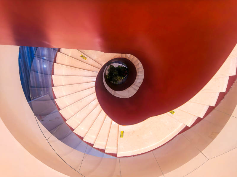 浙江图书馆螺旋楼梯的奇妙视角图片