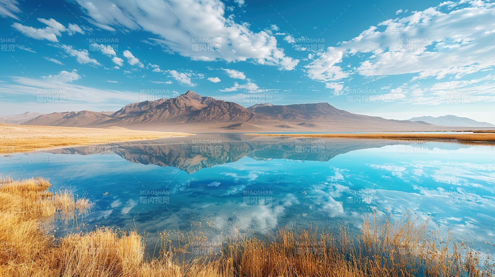 湖光山色映天际图片