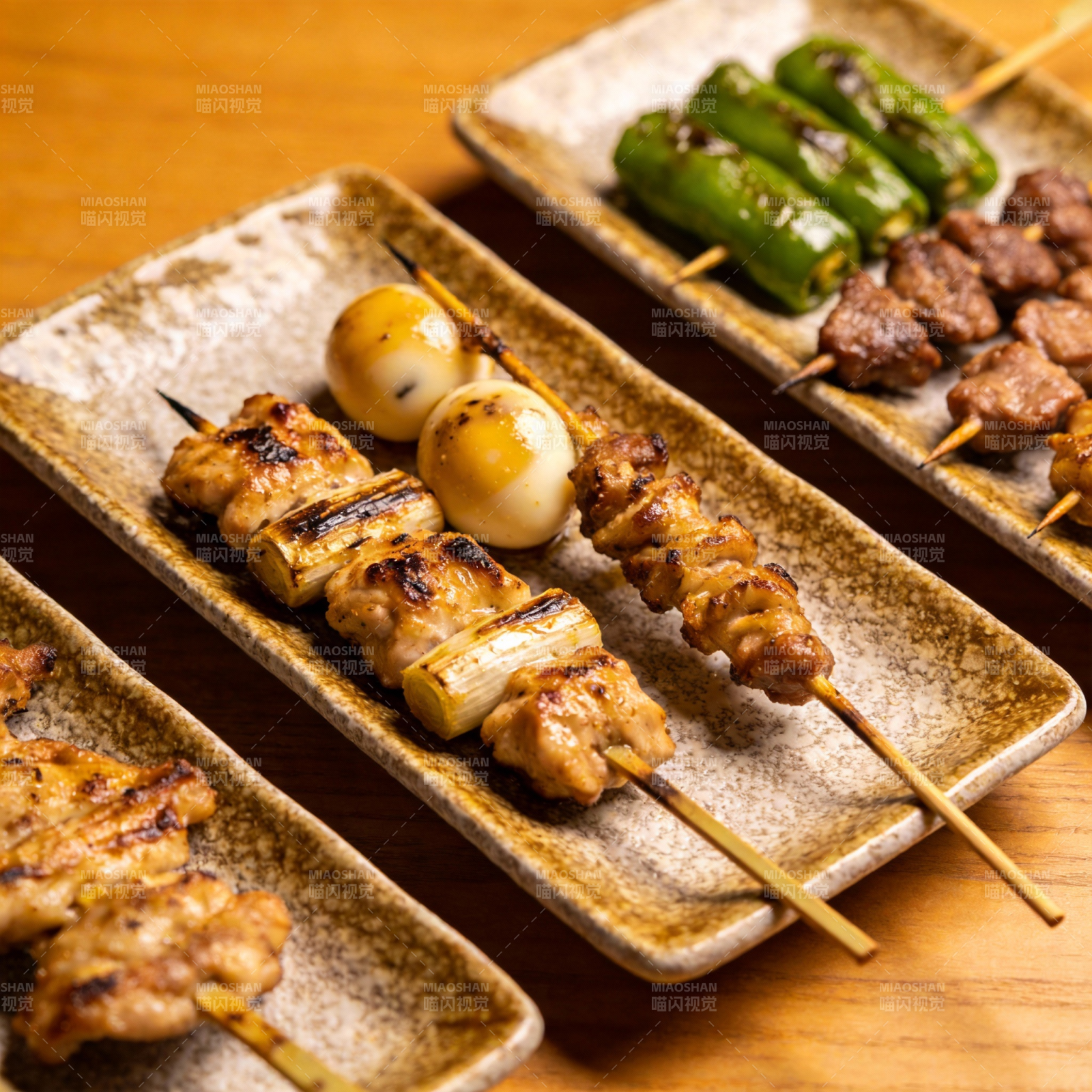美味烤串拼盘图片
