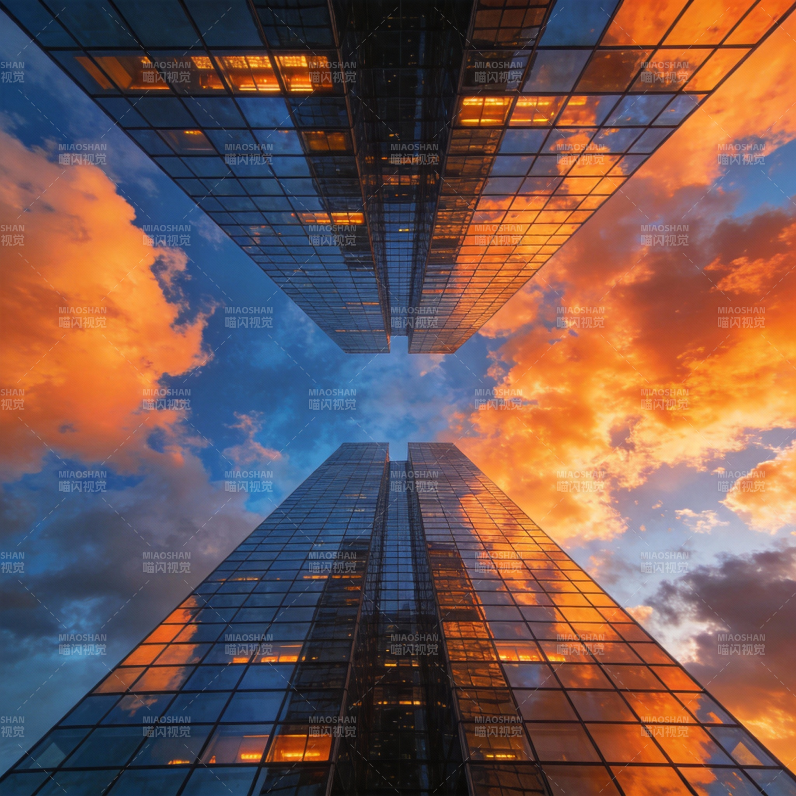 双塔映霞天图片