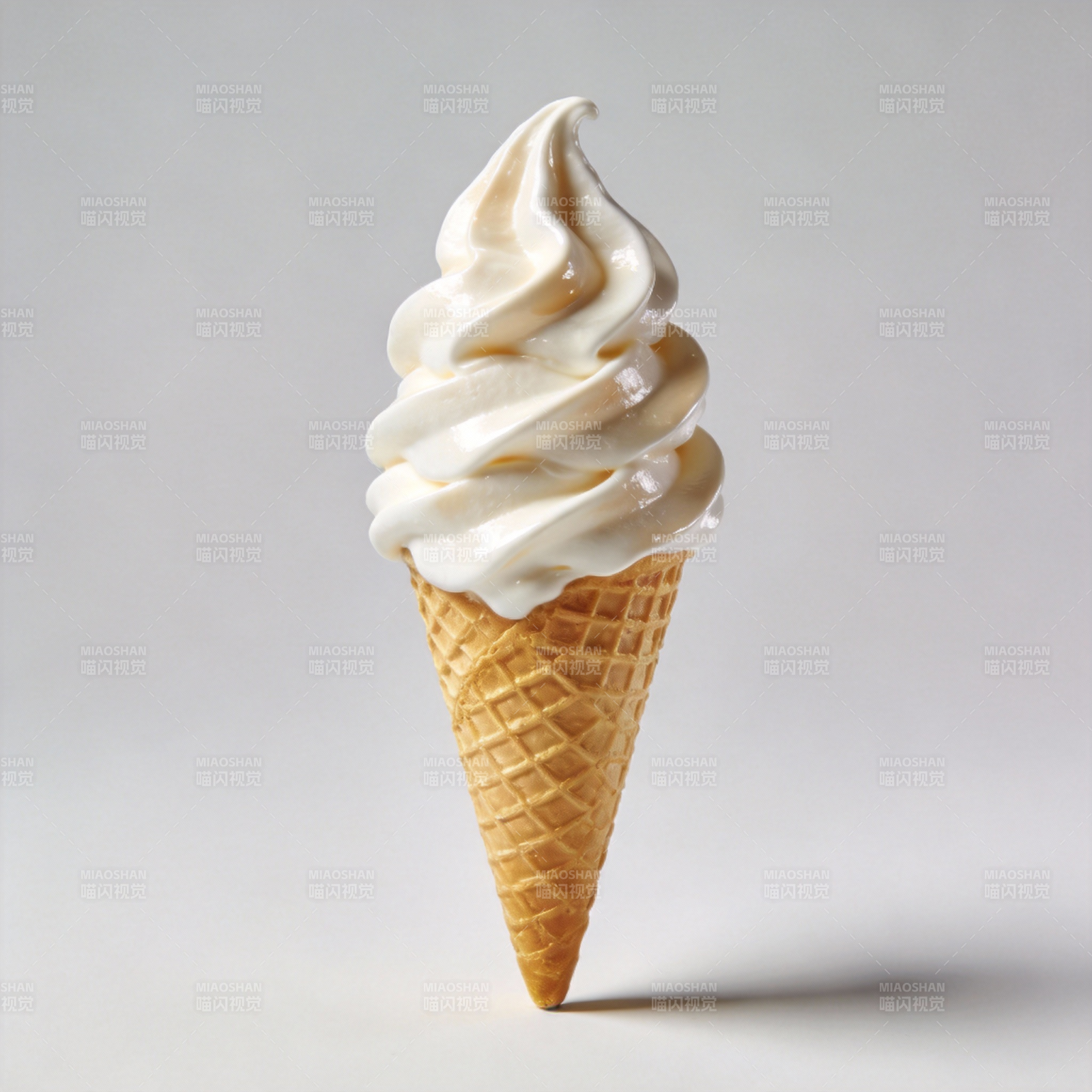 香草冰淇淋图片