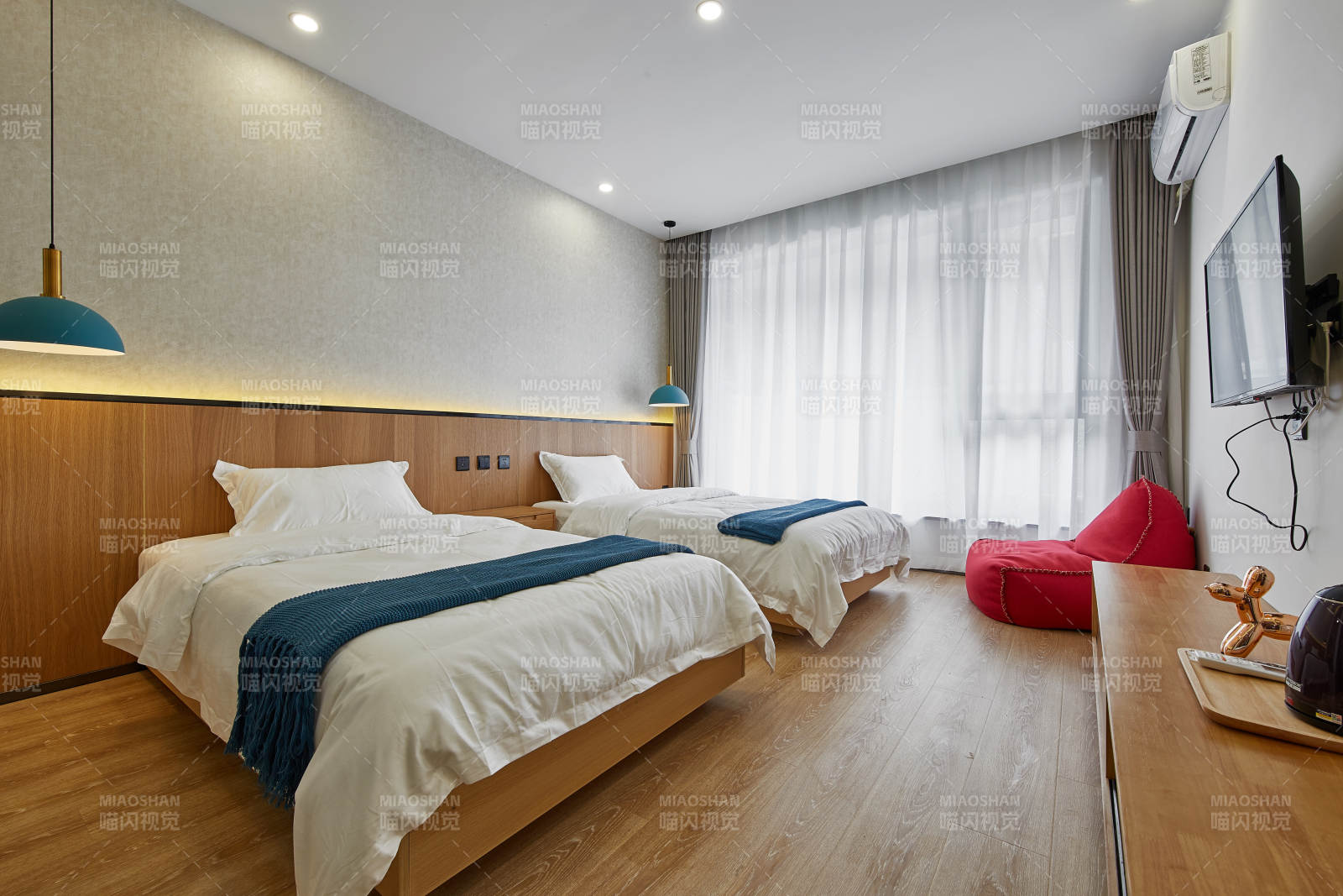 温馨双床客房图片