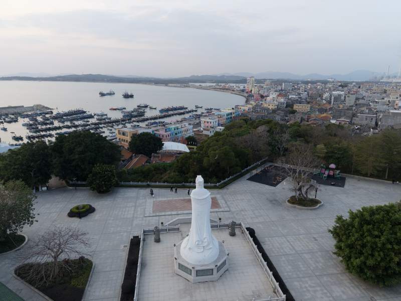 海滨城市风光图片