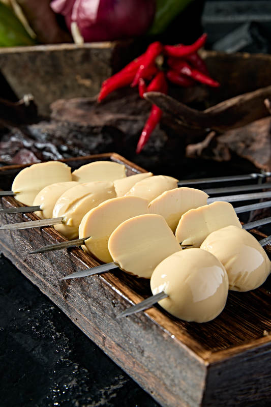 特色烧烤炭烤实蛋图片