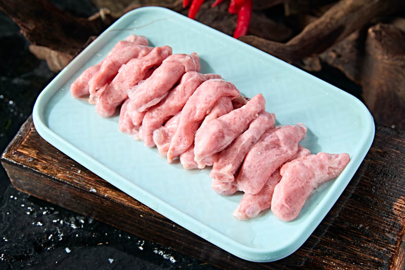 美味烧烤食材韩式鲜肉肠图片