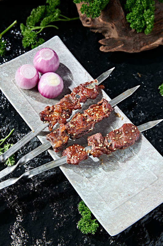 锦州烧烤炭烤大串油边肉图片