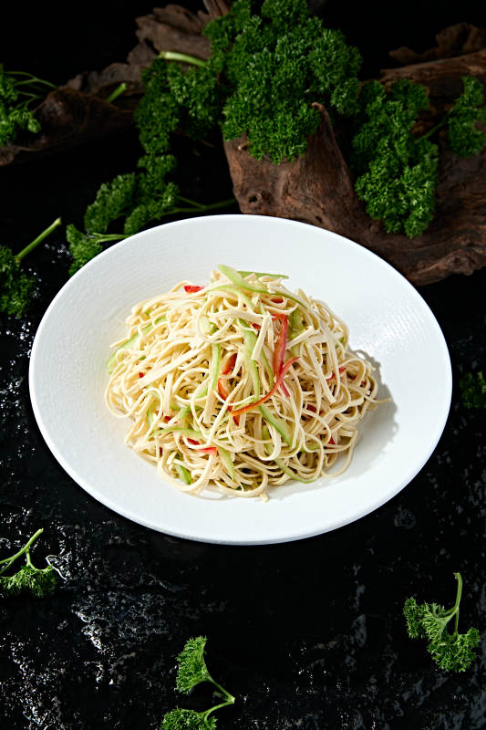 美味凉菜彩椒丝凉拌干豆腐丝图片