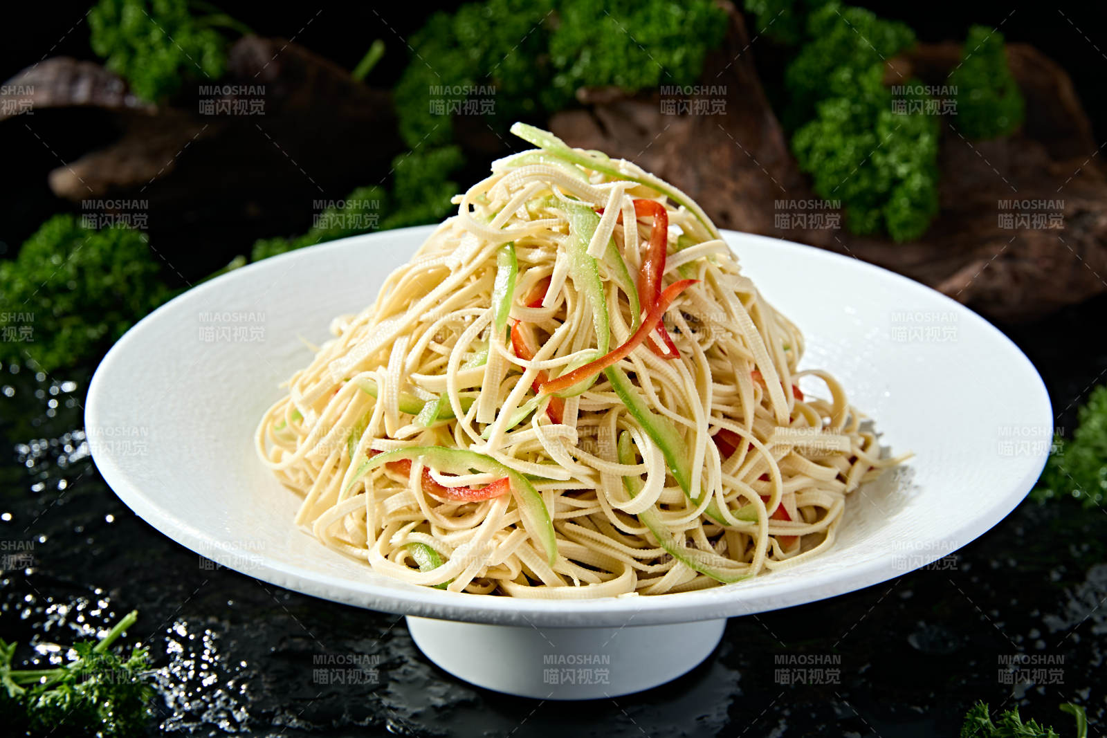 美味凉菜彩椒丝凉拌干豆腐丝图片