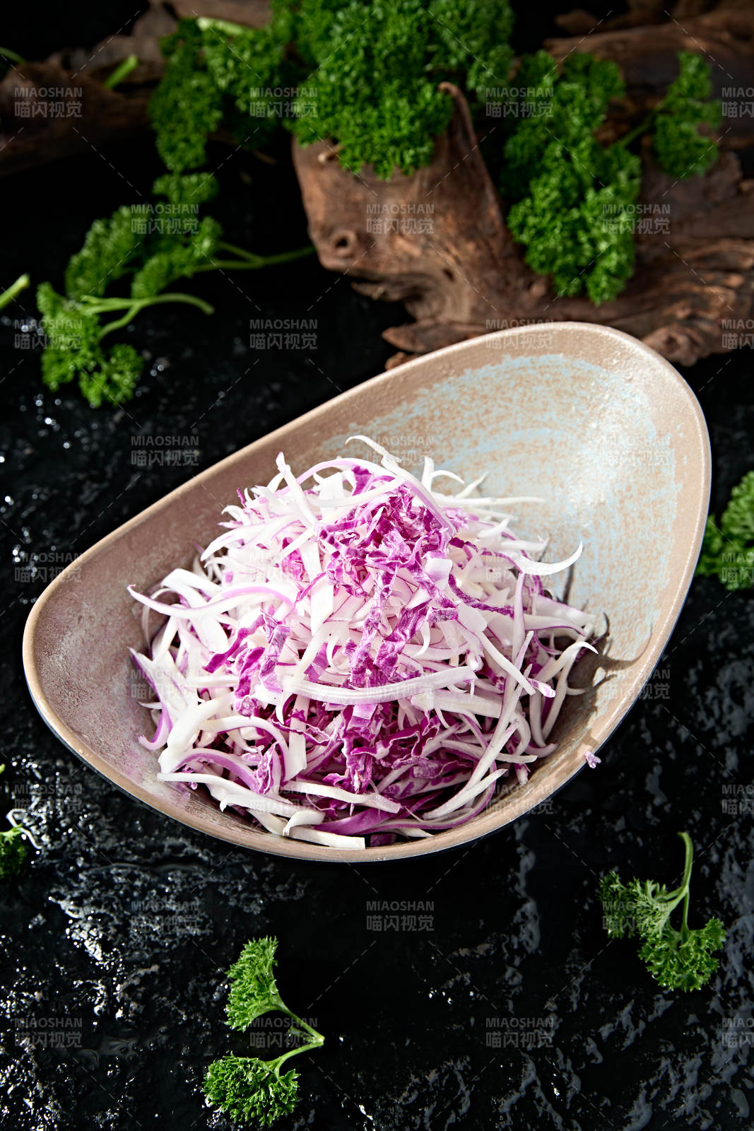 精美凉菜美味凉拌紫白菜丝图片