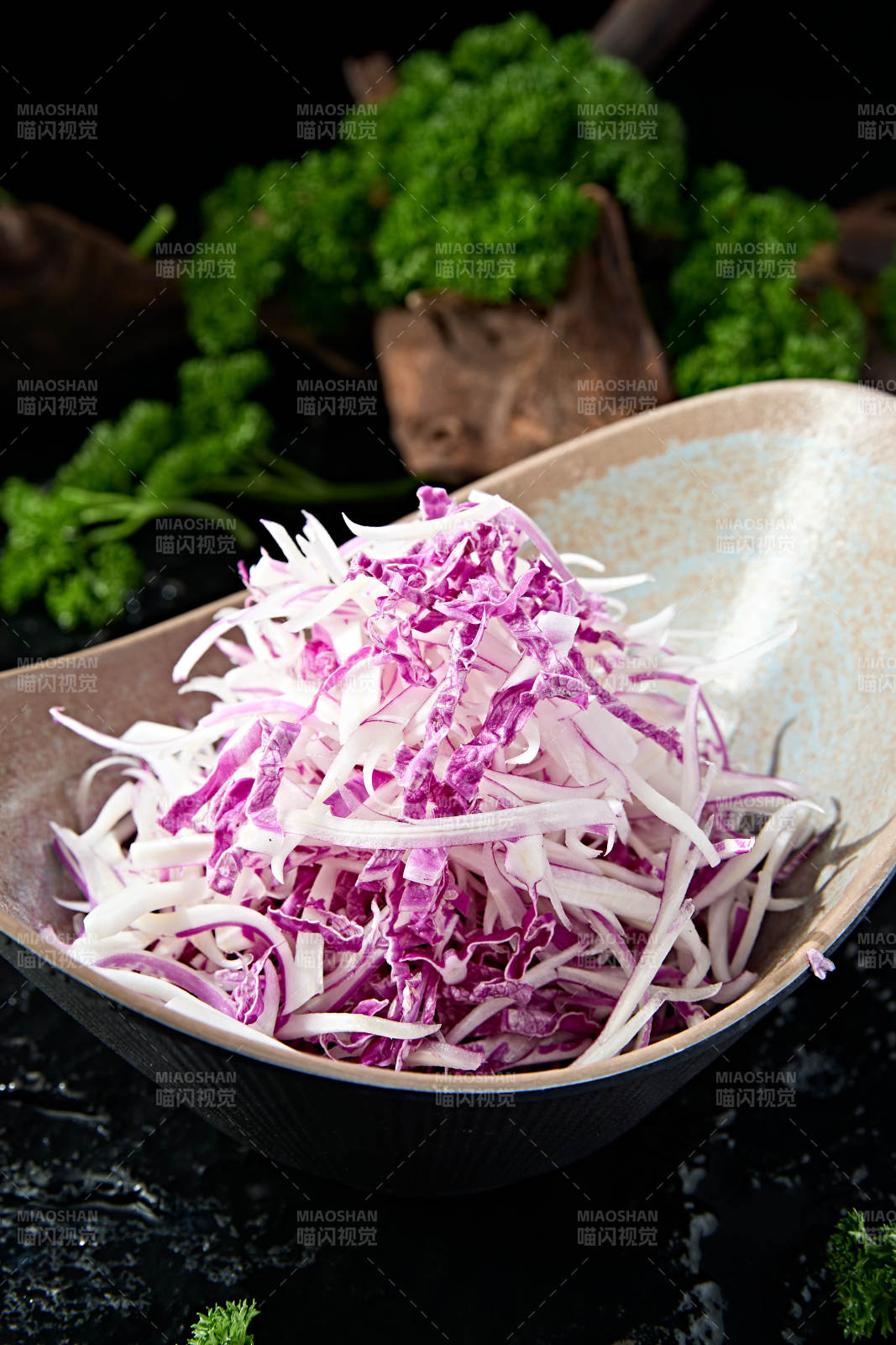 精美凉菜美味凉拌紫白菜丝图片