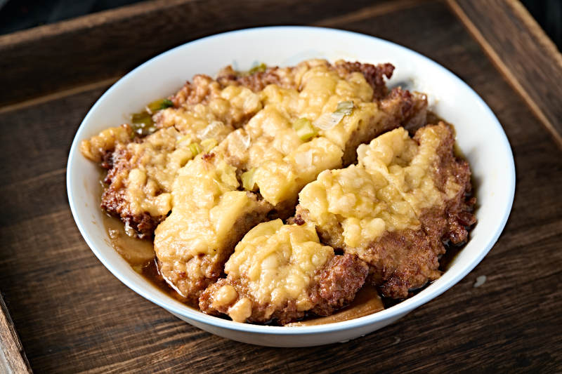 地方特色美食蔚县八大碗蒸酥肉丸子图片