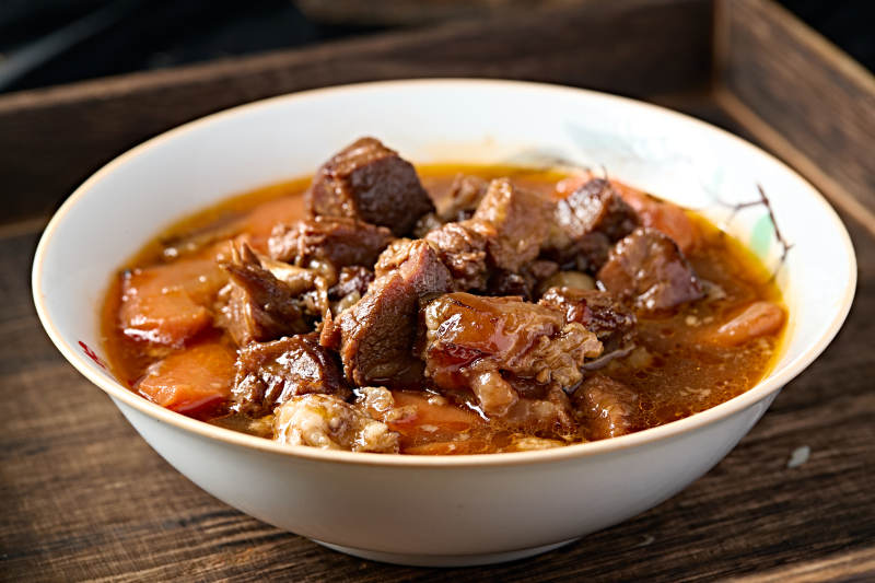 地方特色美食蔚县八大碗蒸牛腩烩菜图片